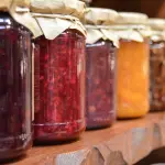 Come sterilizzare i vasetti di vetro in modo sicuro e corretto
