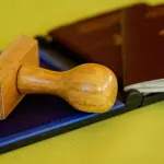 Passaporto, da oggi basta una sola fotografia per il rilascio del documento