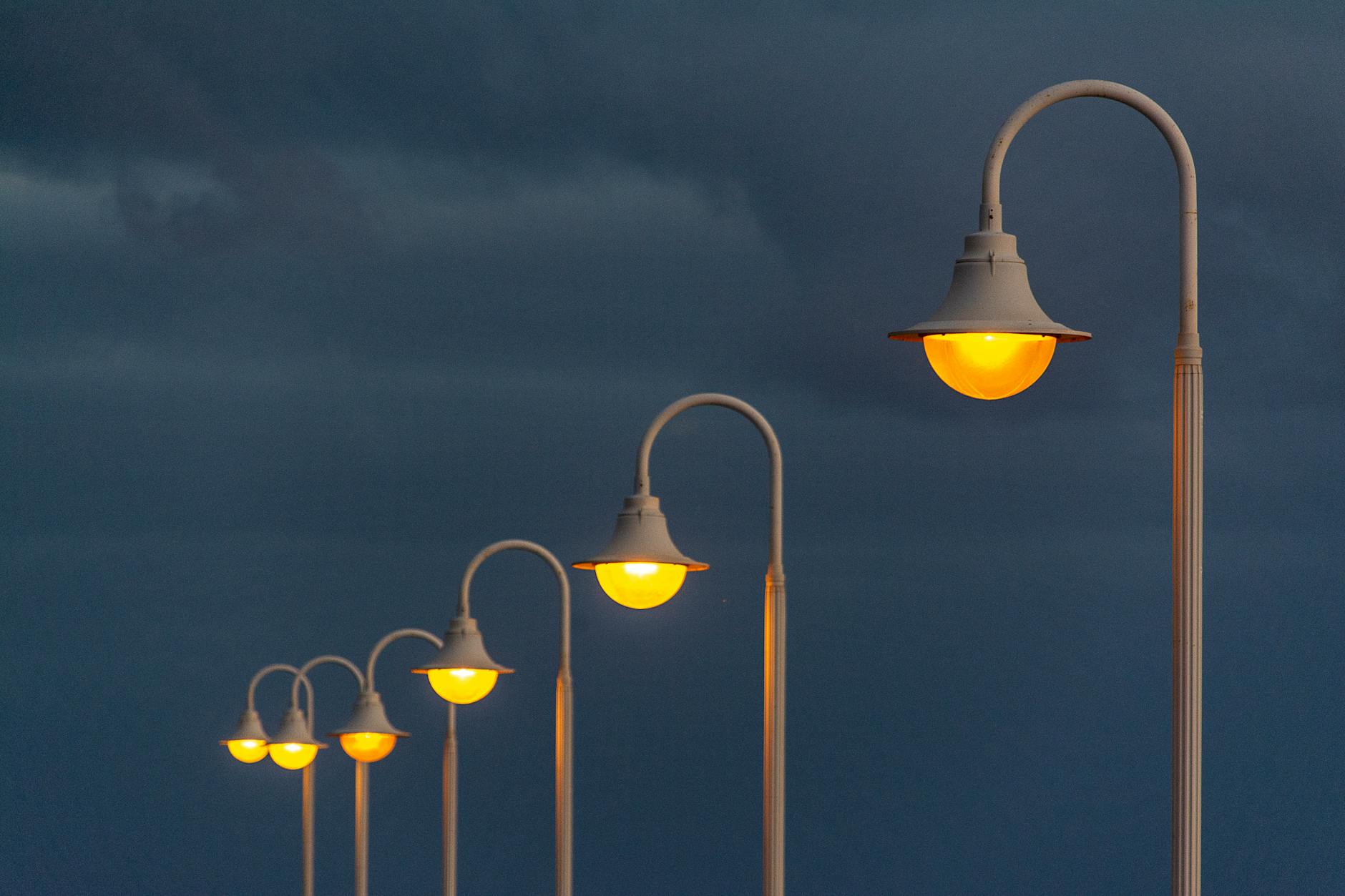 Livorno, al via i lavori per la nuova illuminazione in viale Mameli