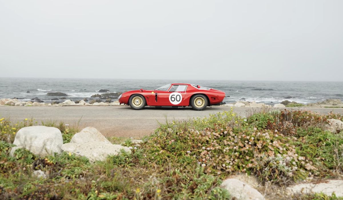 Livorno celebra Giotto Bizzarrini: agli Hangar Creativi mostra e auto storiche per il centenario