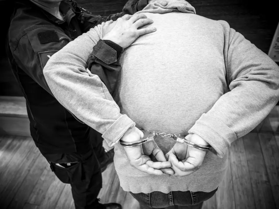 Livorno, operazione contro i reati giovanili: 14 arresti