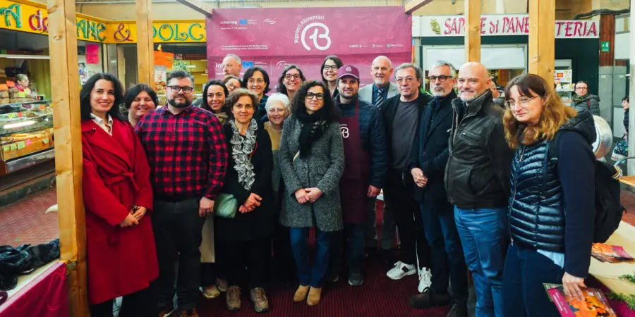 Livorno, al Mercato Centrale riapre Banco 13: eccedenze alimentari al servizio della comunità